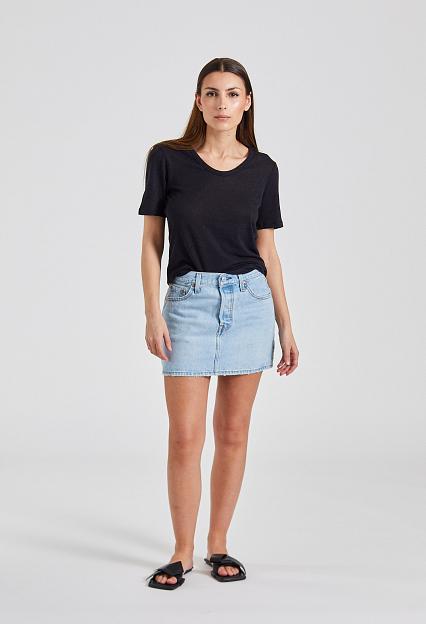 Levis Icon Skirt Front and Center